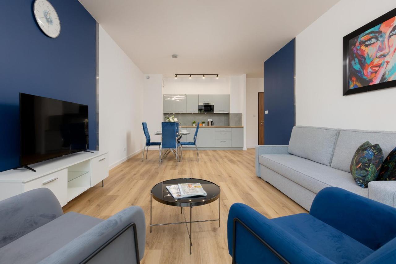 Apartment Avenue Solidarnosci On Wola By Noclegi Renters Varsó Kültér fotó