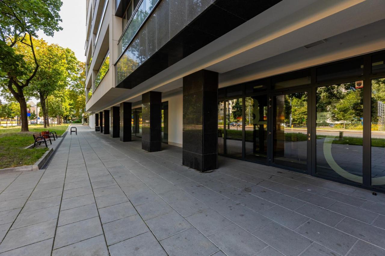 Apartment Avenue Solidarnosci On Wola By Noclegi Renters Varsó Kültér fotó